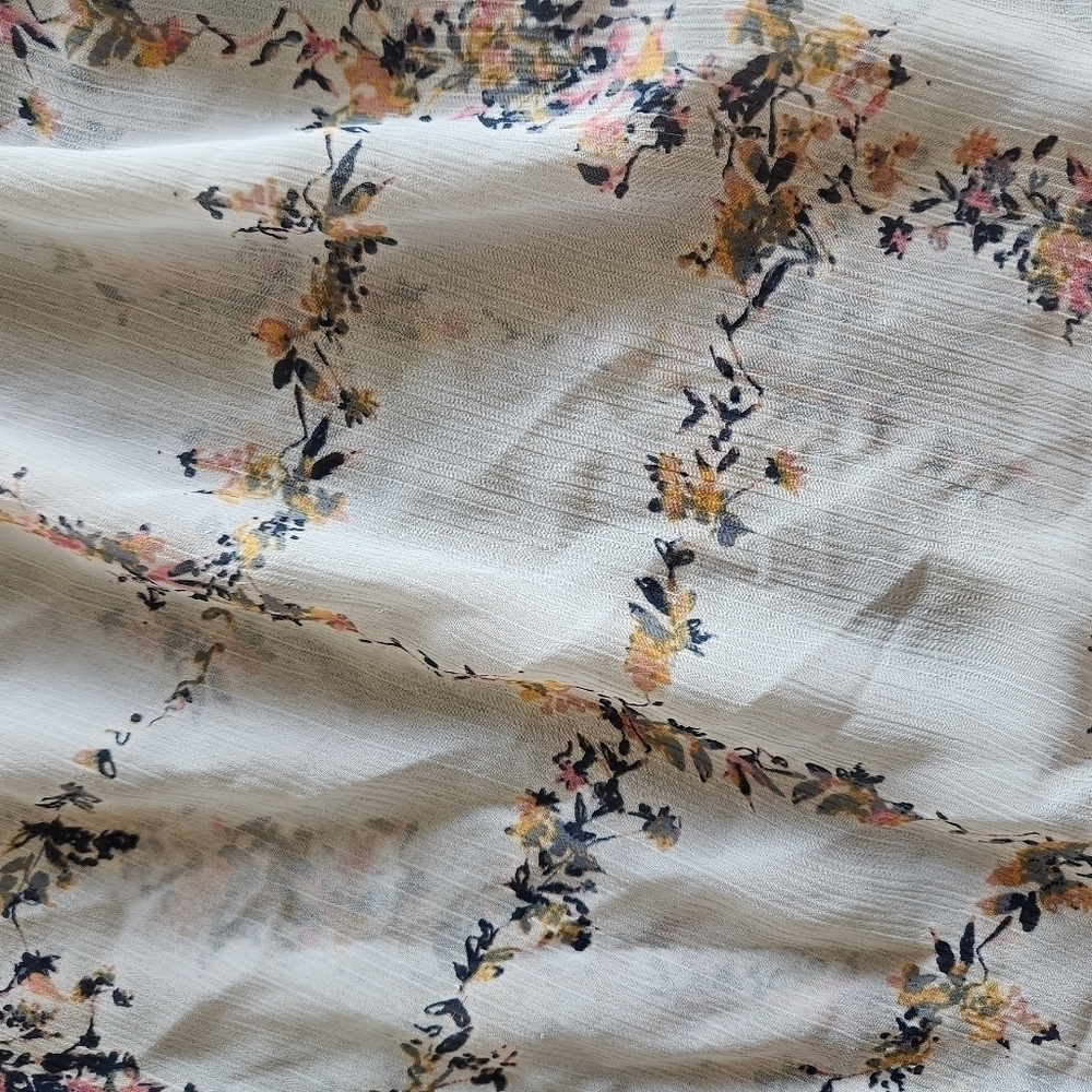 LAUREN Conrad Chiffon Light Blue Floral Top Blouse. SIZE XS - Picture 3 of 7